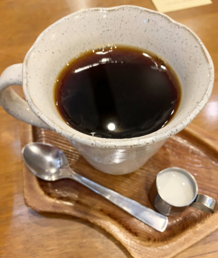 自家焙煎 珈琲屋珈人 千間台東店のモーニングセットのロイヤルブレンドコーヒーの写真2