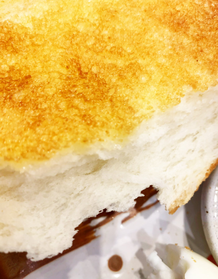 自家焙煎 珈琲屋珈人 千間台東店のモーニングセットのトーストの写真