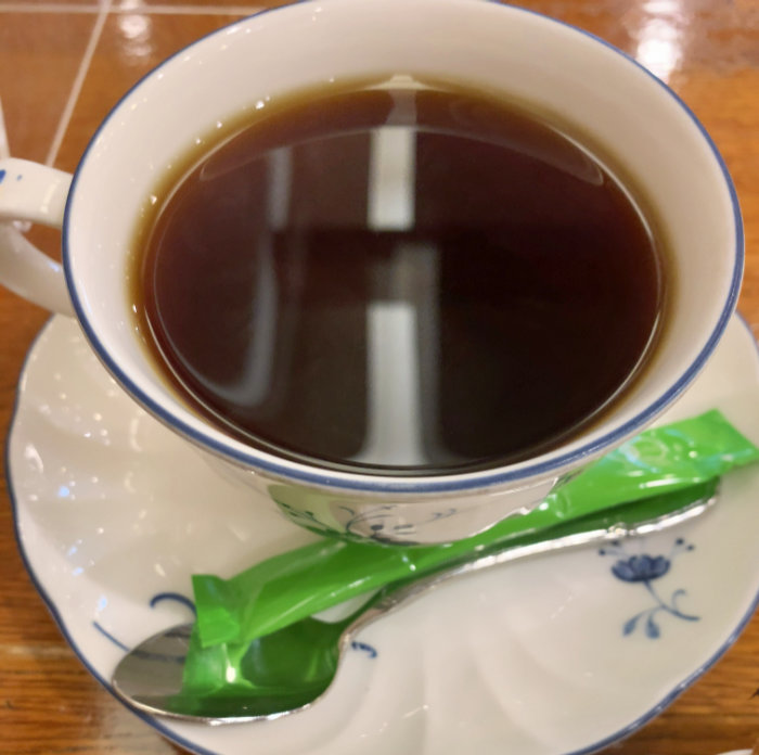 カフェ コロラド 越谷店のモーニングセットのコーヒーの写真