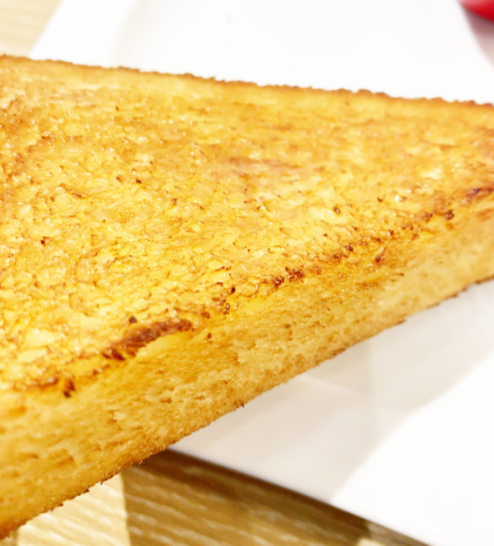 むさしの森珈琲 南越谷駅前店のモーニングのトーストの写真2